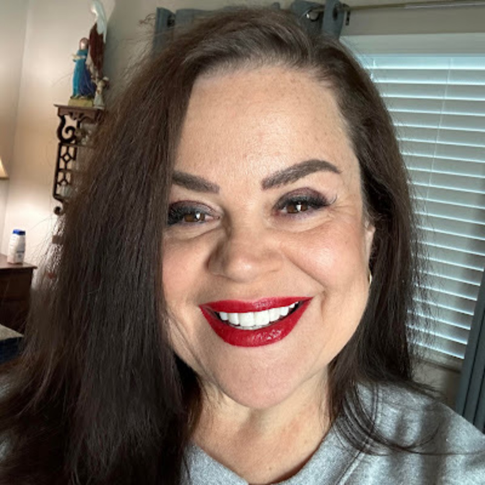 Meet your Posher, Gina